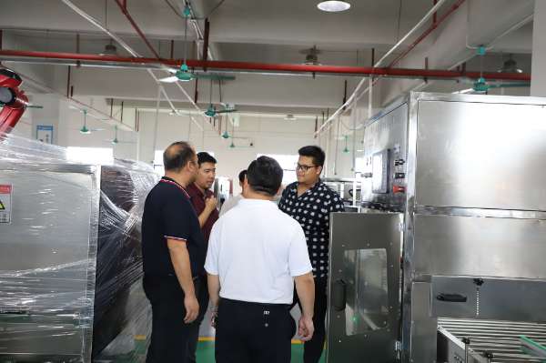 熱烈歡迎印度尼西亞客戶(hù)來(lái)廠(chǎng)參觀(guān)考察！