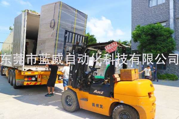 洗模噴漆一體機(jī)雙柜齊發(fā)！